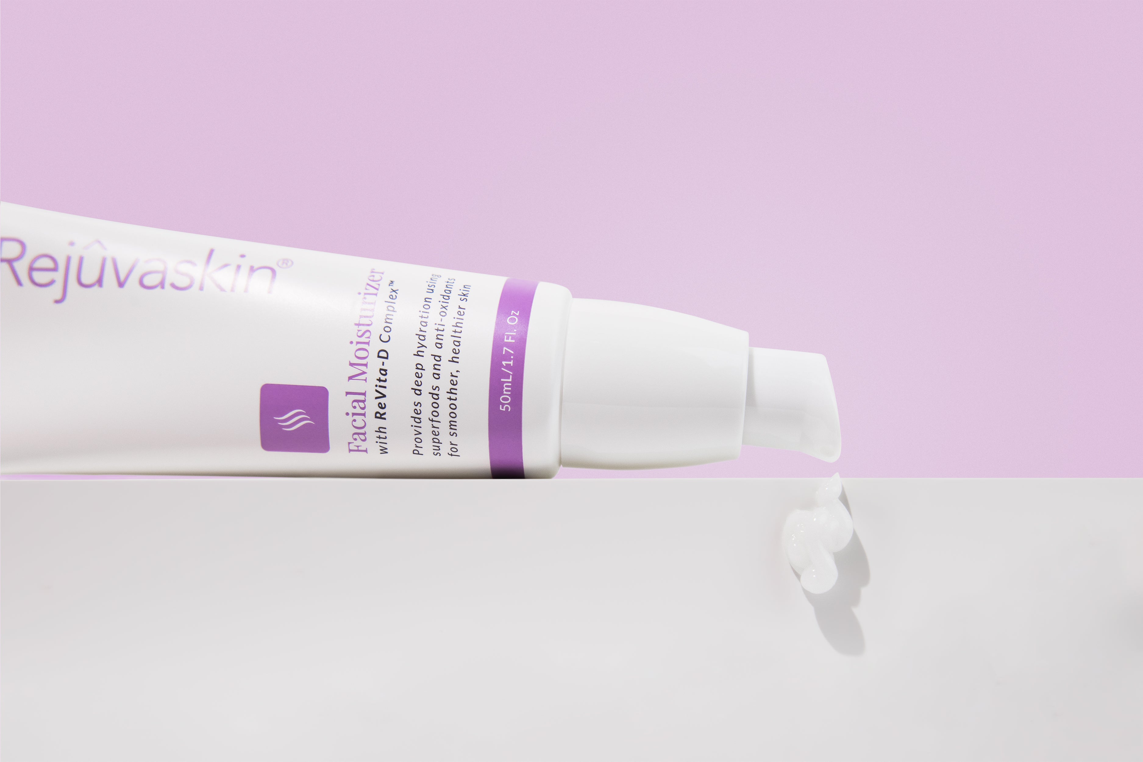 The Best of Both Worlds: Should I Try A Gel-Cream Moisturizer? || what is gel-cream, benefits of a gel-cream, gel moisturizer for sensitive skin