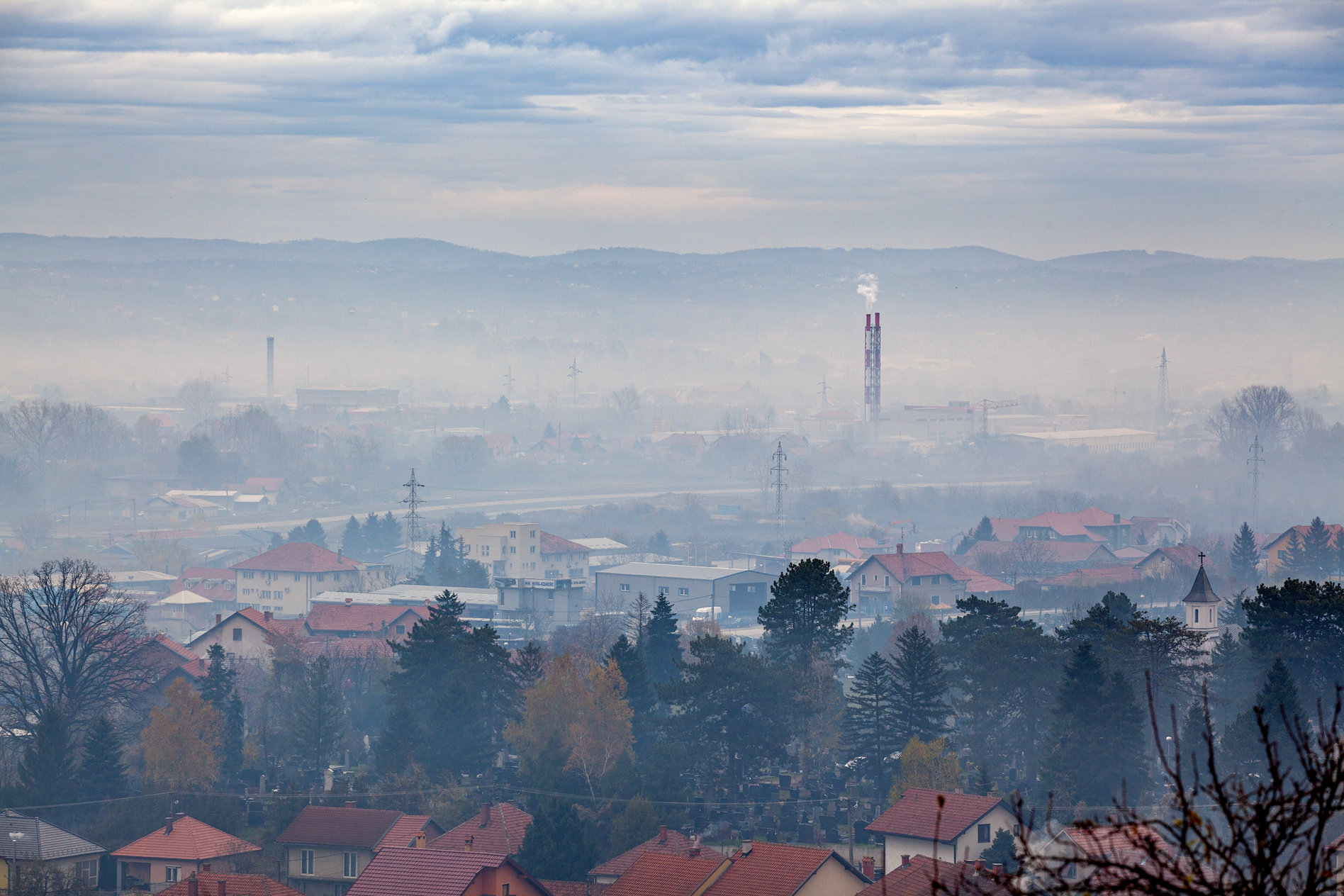 What Is Smog? The Effects of Pollution on Your Skin