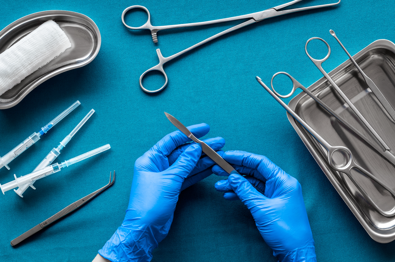 How Do I Prepare My Skin For Surgery? | can I do my skincare the night before surgery, how to clean surgery incision, what is the best thing for healing scars after surgery