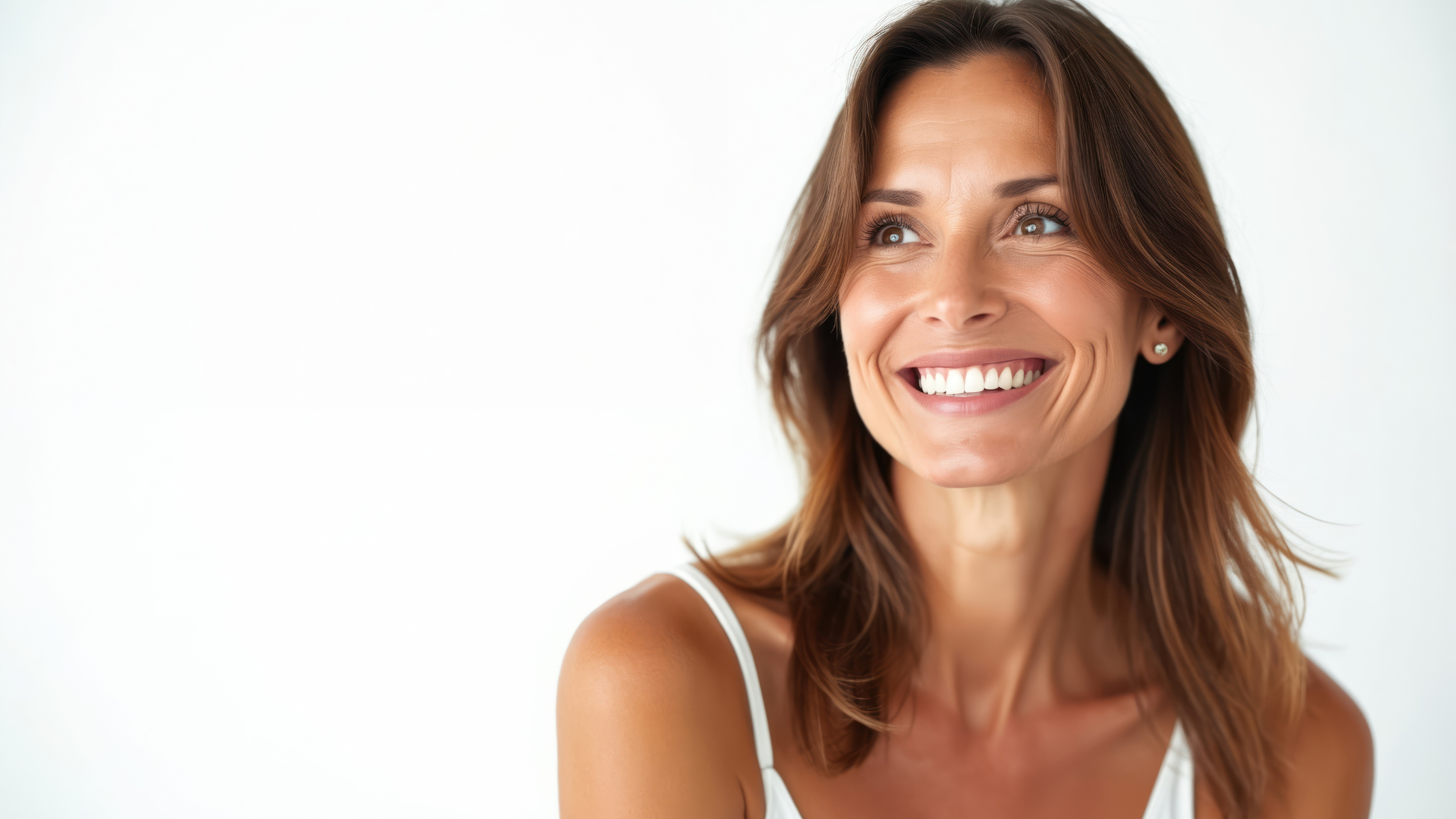 Anti-Aging Skincare for the 40s: Top Ingredients and Products