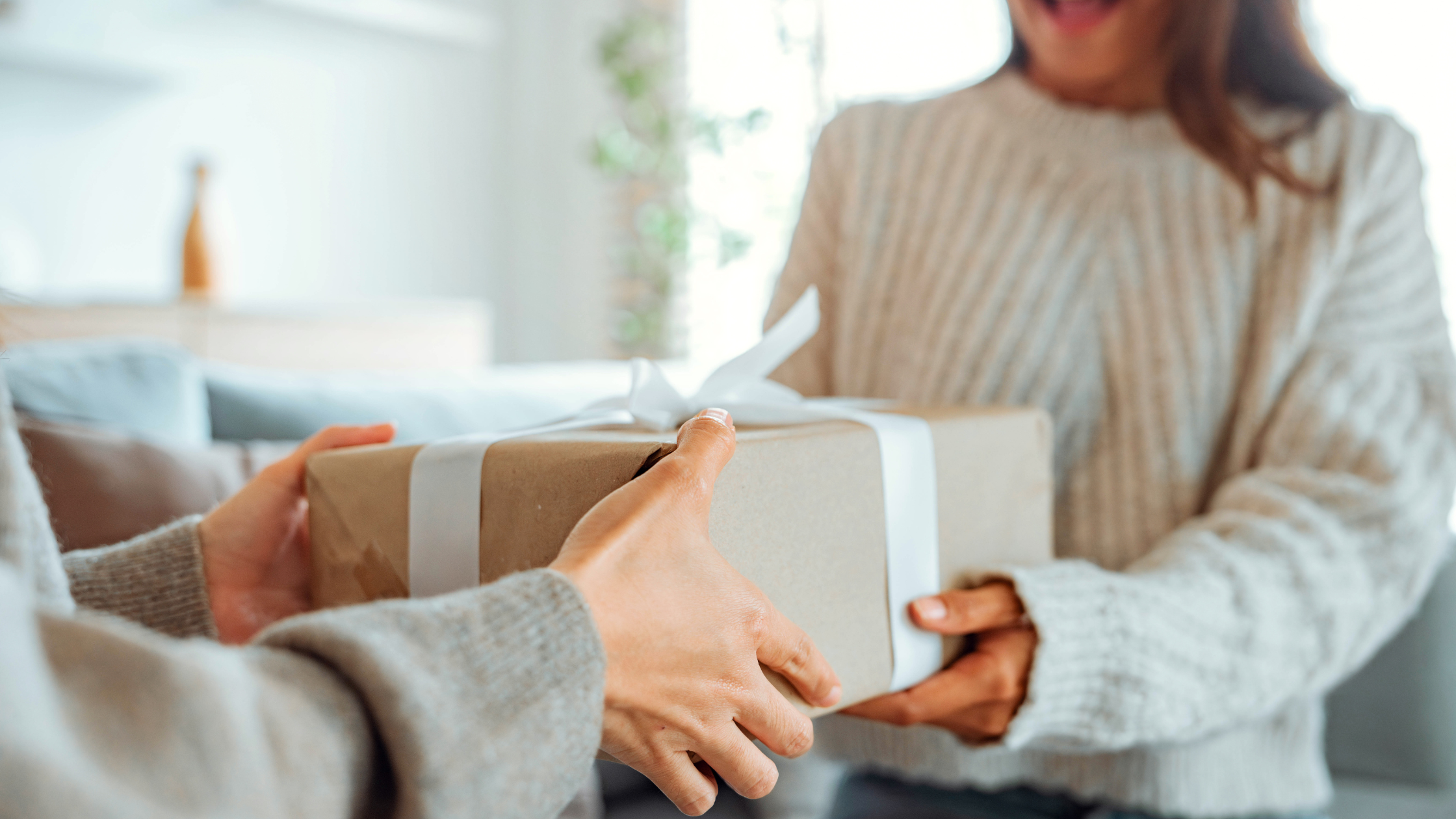 The Best Holiday Gifts for Post-Surgery Recovery & Scar Care